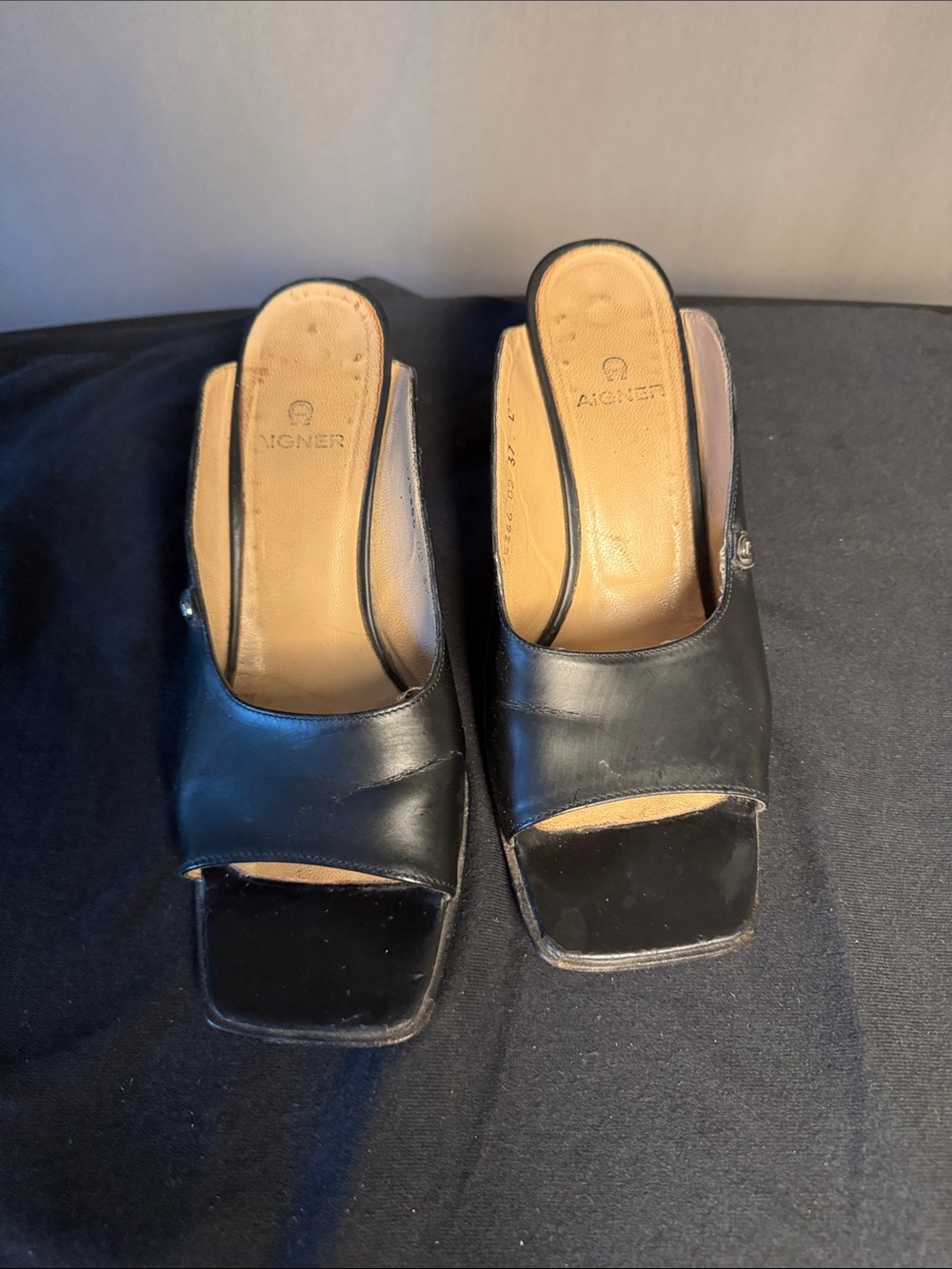 Etienne Aigner Black Leather Square-Toe Slide Sandals